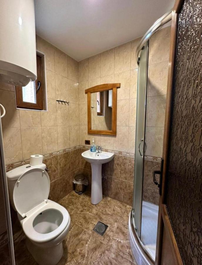 Residence: Quku I Valbones מראה חיצוני תמונה